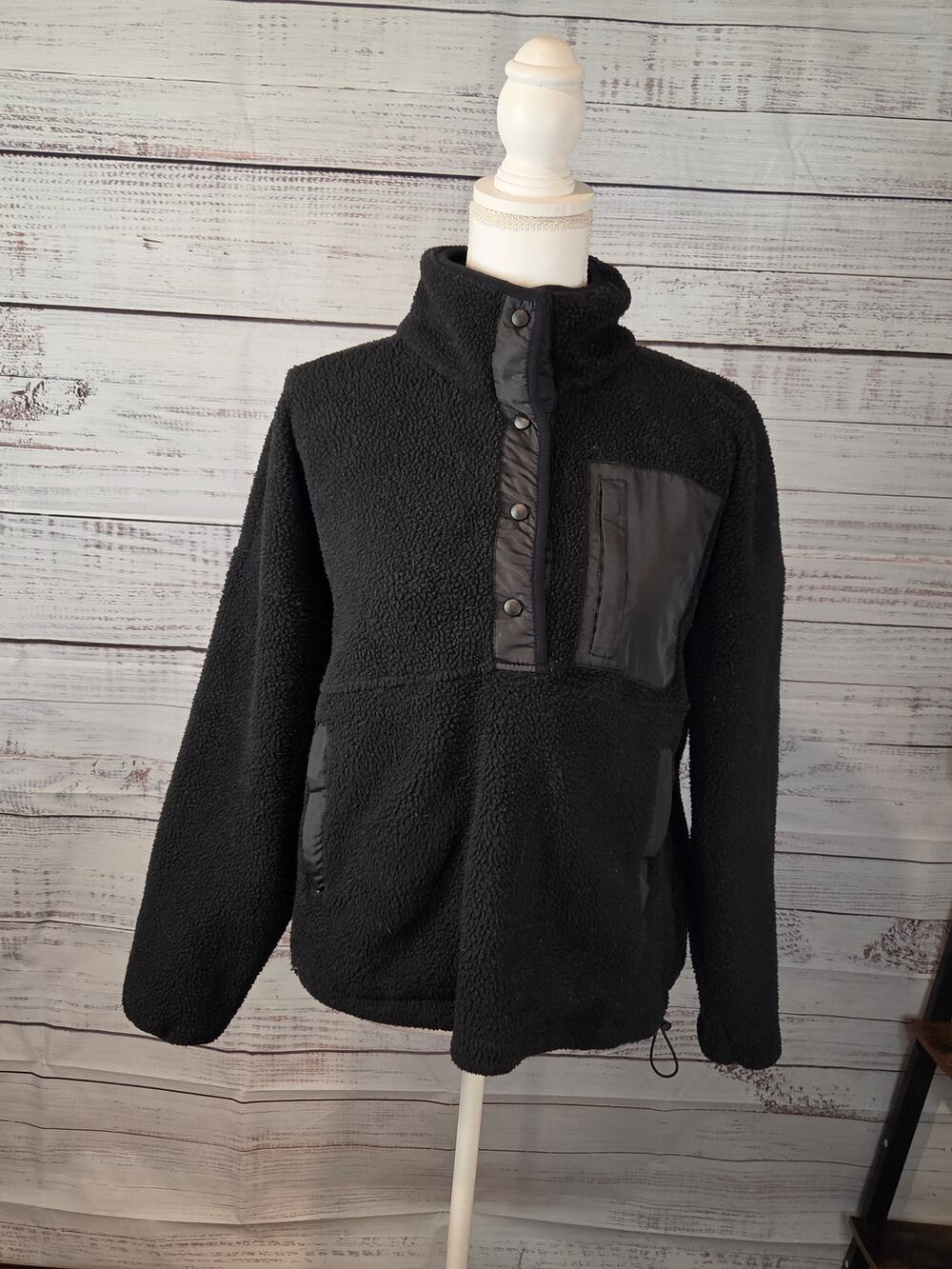 WILD The Label Teddy Fleece Snap Neck Jacket Contrast Chest Pocket M